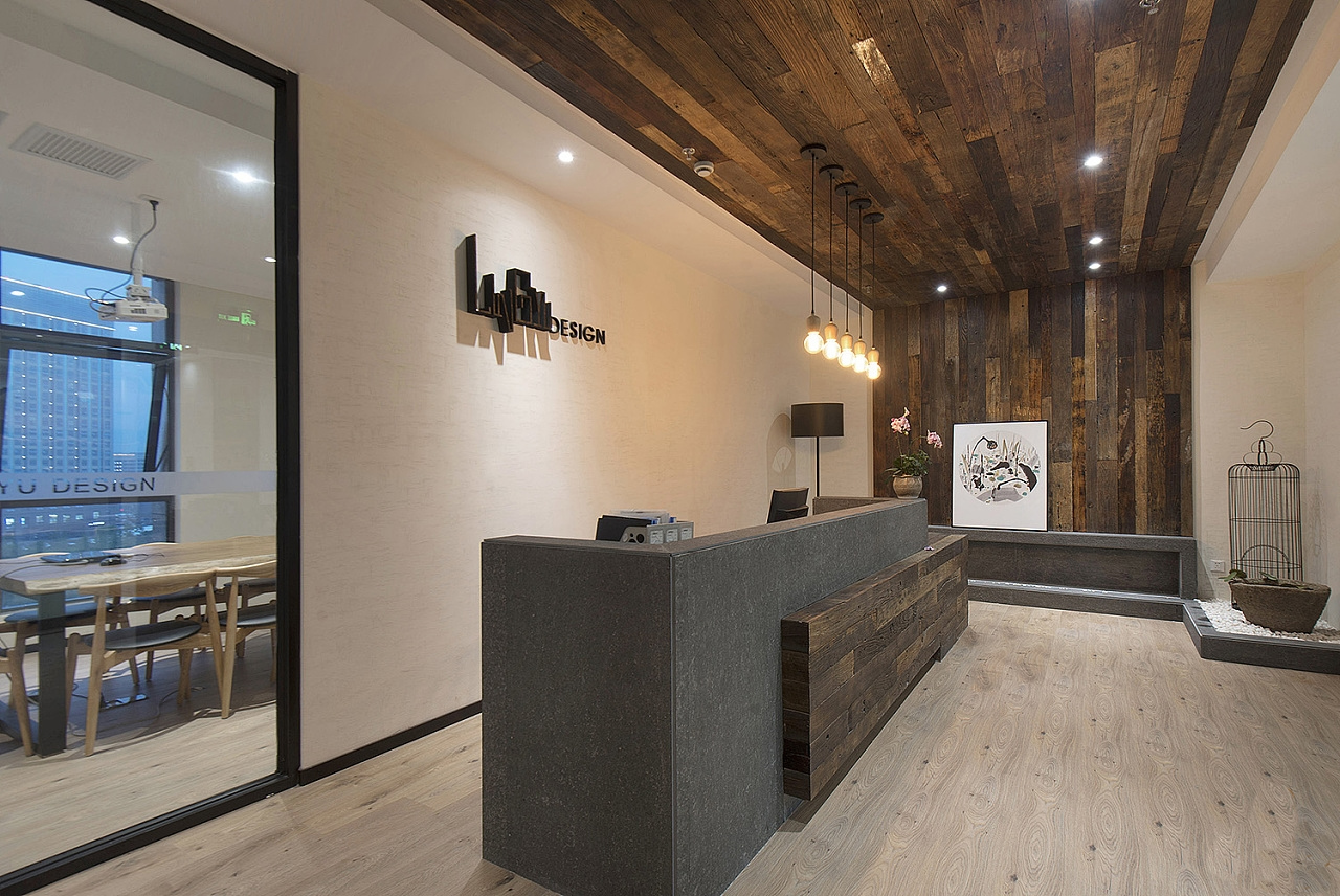 20181018024646773.jpg 辦公室前臺(tái)設(shè)計(jì)實(shí)景